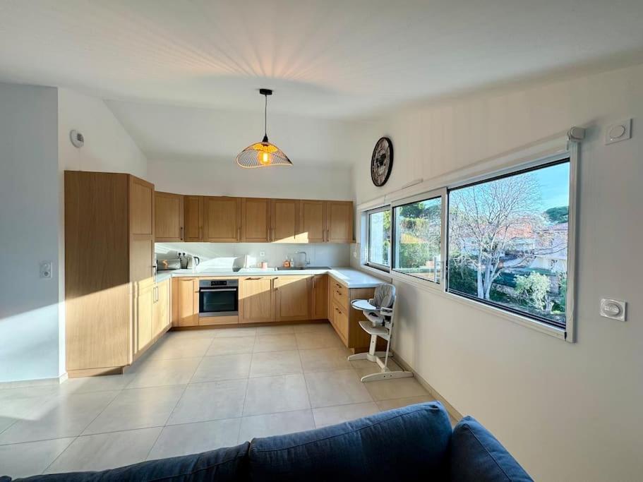 3 Chambres, Piscine, 50 M Des Plages Apartment Les Lecques